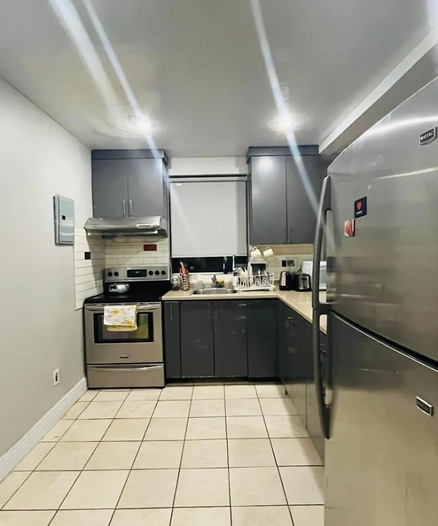 Cozy Apartment Τορόντο
