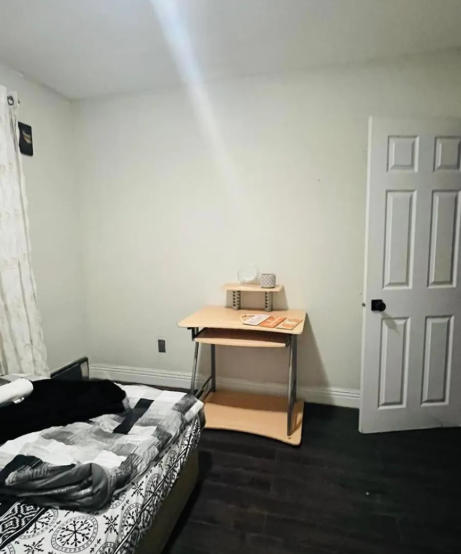 Cozy Apartment Τορόντο